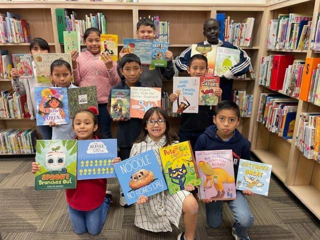 New Books Donated to Cactus Elementary | Cactus Elementary School